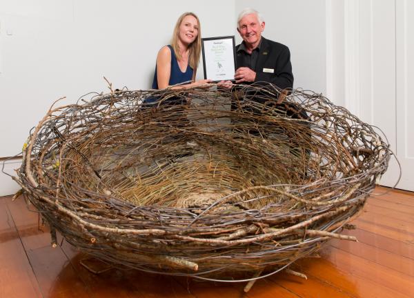 378 No8Wire 2Jun2016 3600px